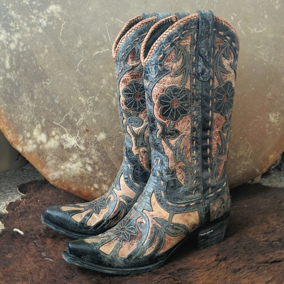 Lane Boots Shoes - LANE "Poison" black & tan distressed leather floral overlay cowgirl boots sz 9